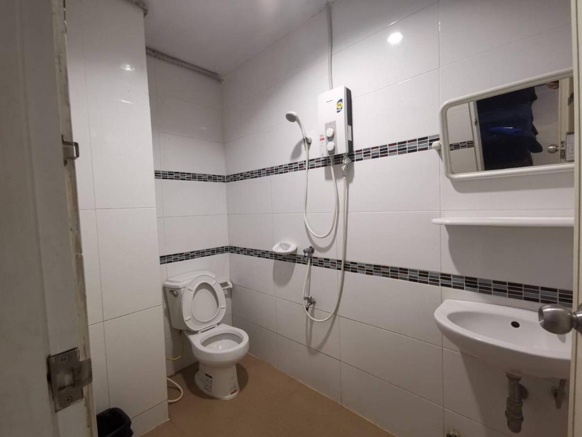Ban Kaew Guesthouse 송클라 외부 사진