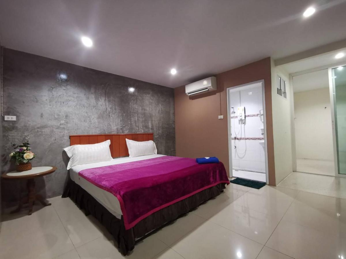 Ban Kaew Guesthouse 송클라 외부 사진
